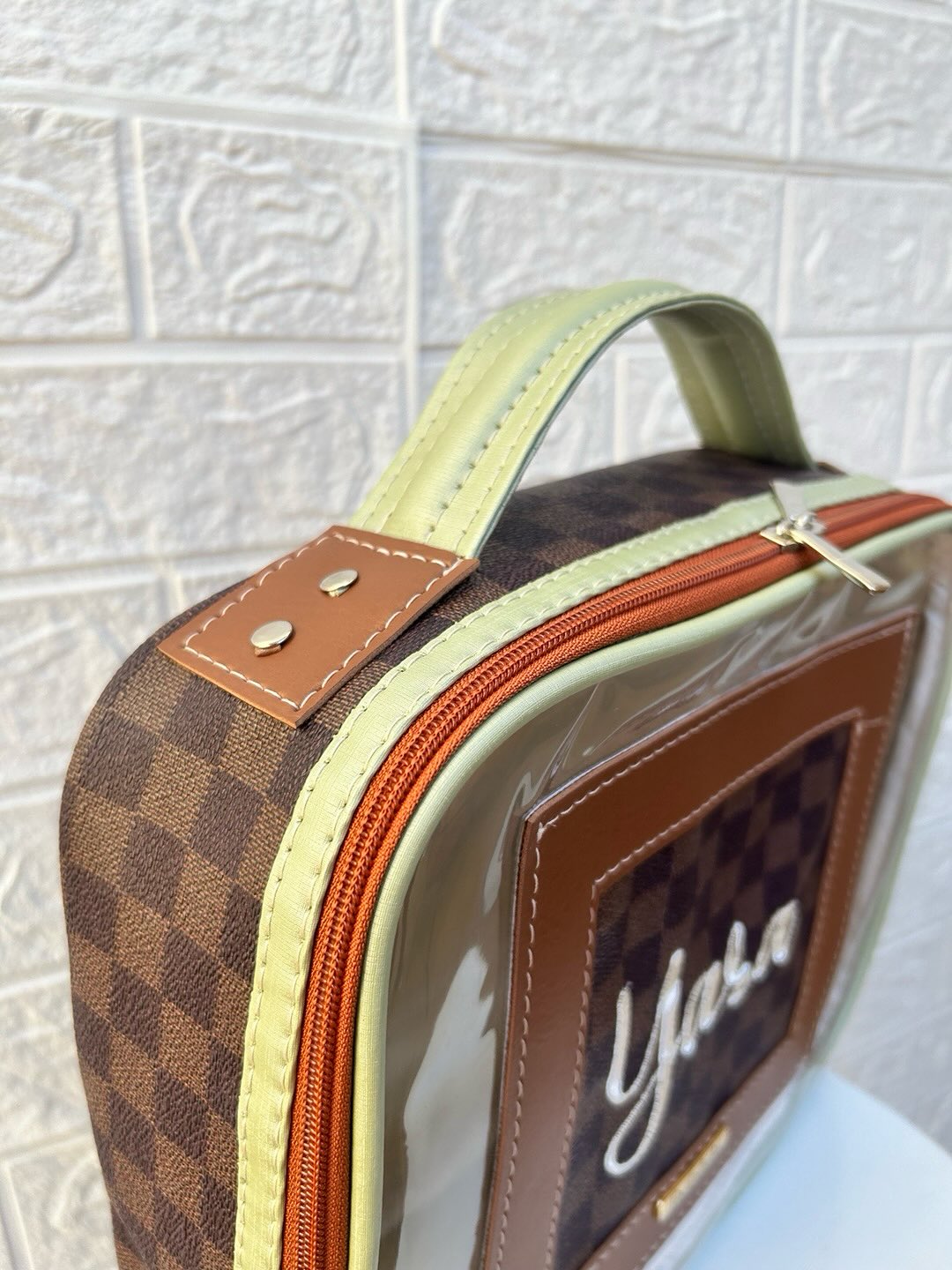 Necessaire Maleta com visor M - Imagem 3